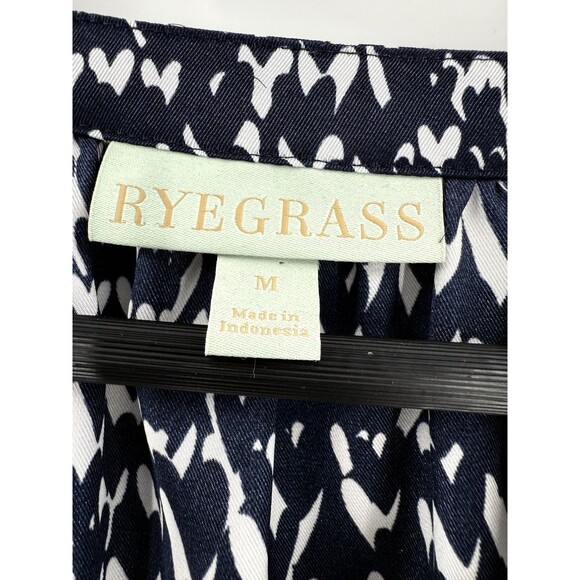 Ryegrass Navy White Geometric Design V Neck Blouse Size Medium Easy Wear EUC - Picture 5 of 11